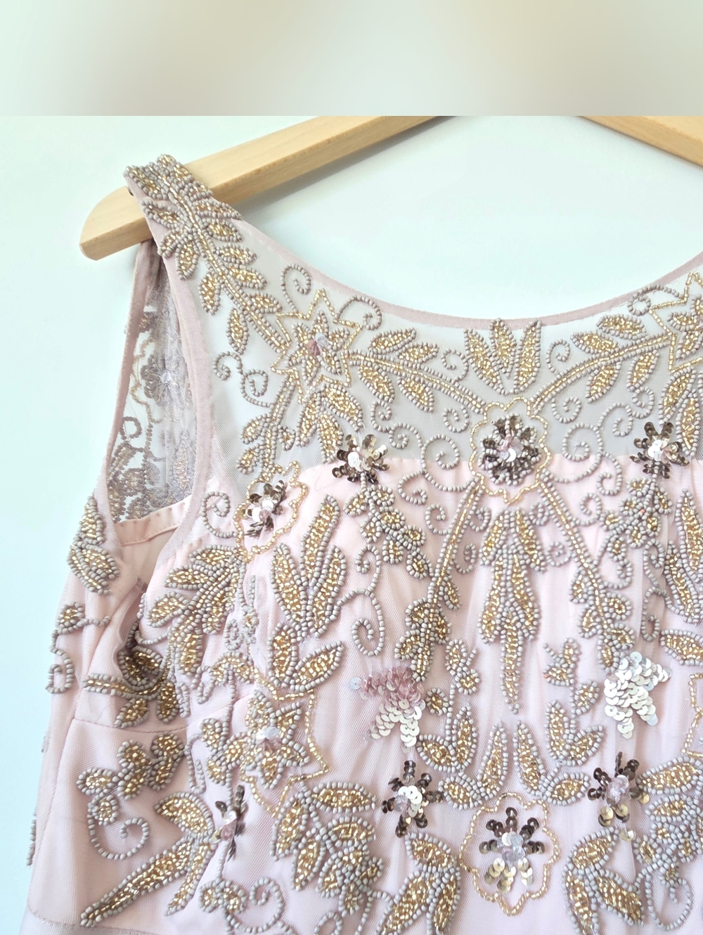 Adrianna Papell Icy Lilac Mesh Sequin Evening Gown Size 12 - Picture 5 of 8